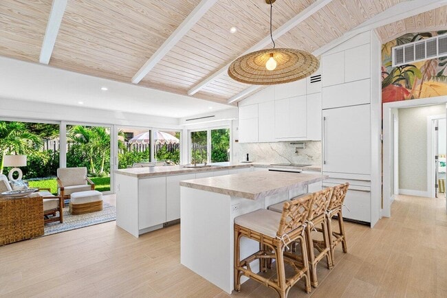 Building Photo - 11 Hersey Dr