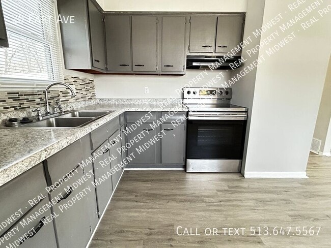 Building Photo - 20 East Ave