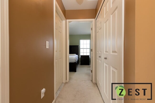 Building Photo - 3152 Torrent Ln
