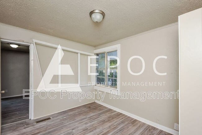 Building Photo - 1306 Harrison St
