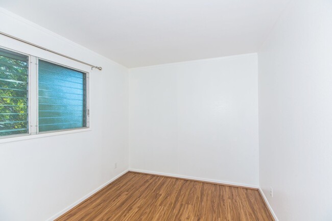 Building Photo - 98-858 Iho Place Unit #B