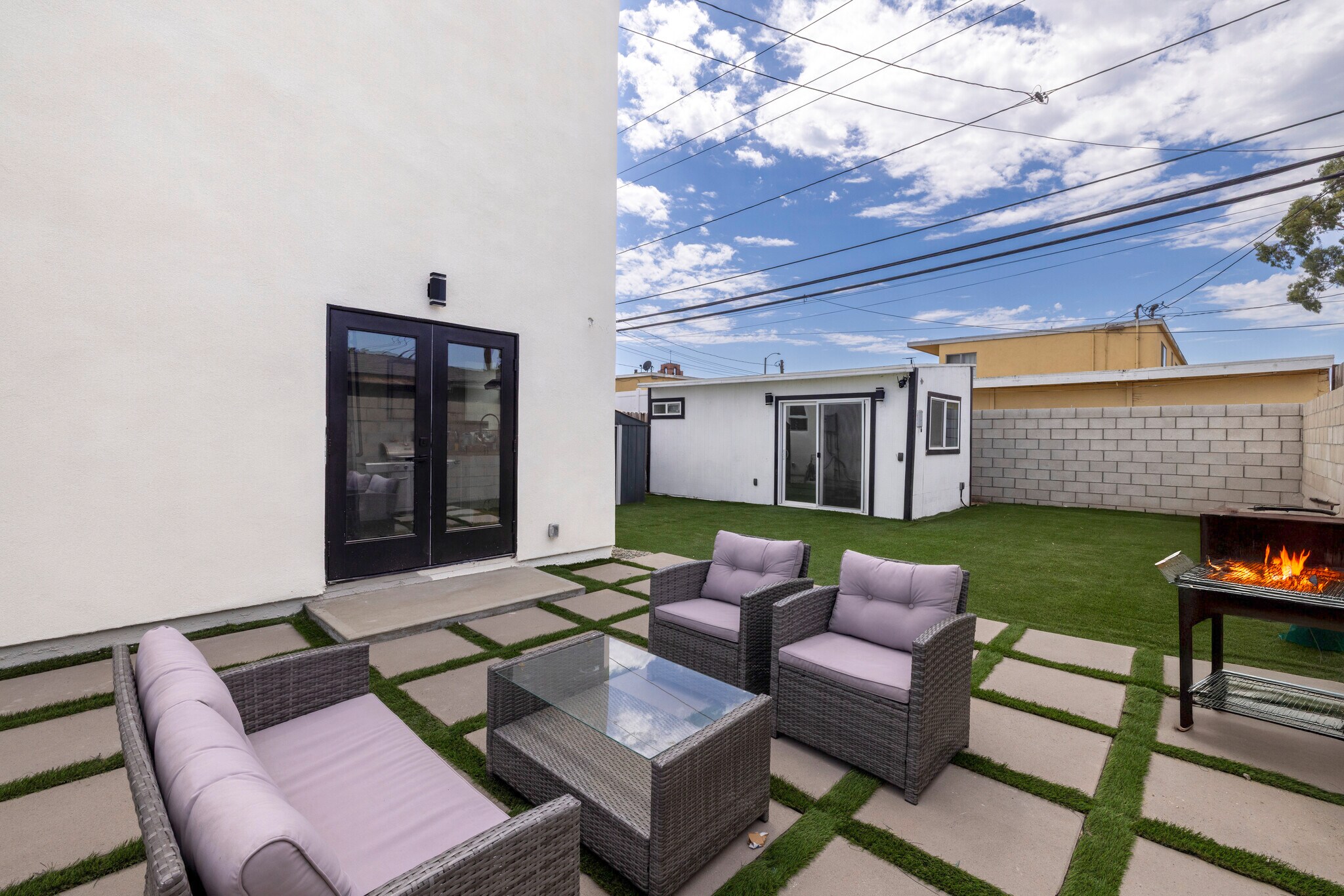 Building Photo - 5447 Lime Ave