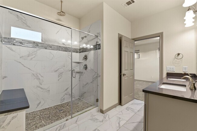 Building Photo - 2123 Sequoia Woods Dr