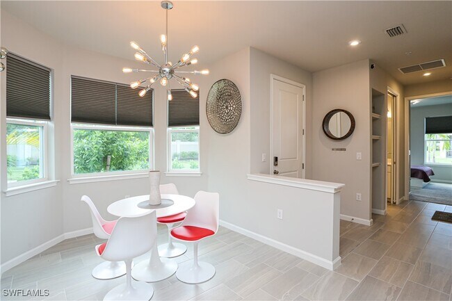 Building Photo - 4546 Arboretum Cir