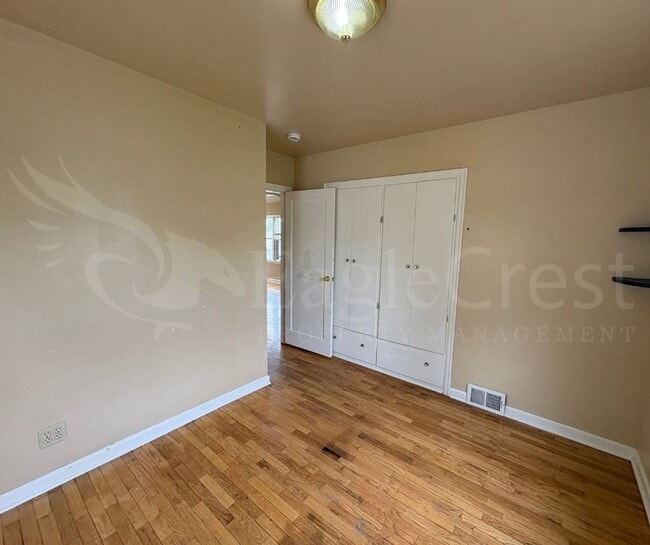 Building Photo - Three Bedroom, Two Bathroom House Located ...