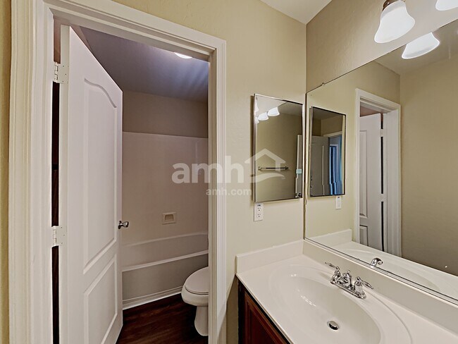 Building Photo - 7719 S 69th Lane