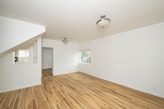 Building Photo - $2845/mo - 3 Bed/2 Bath Updated Home in the Heart of the Alberta Arts District!