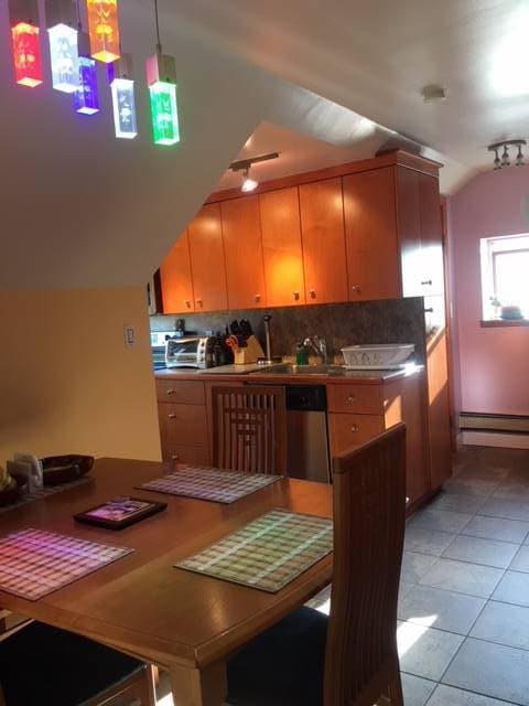 Building Photo - 157-70 11th Ave