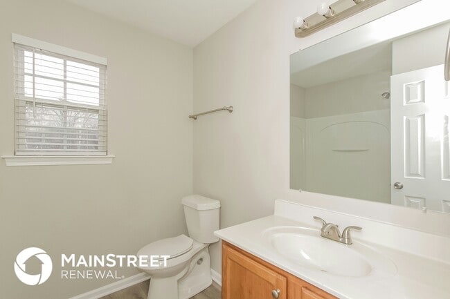 Building Photo - 5627 Henderson Oaks Dr