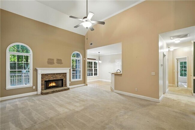 Building Photo - 6745 Fairfield Trce