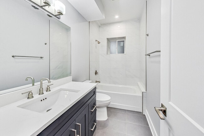 Building Photo - 6527 N Newgard Ave