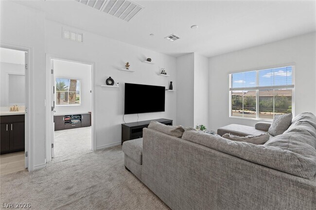 Building Photo - 237 Callen Falls Ave