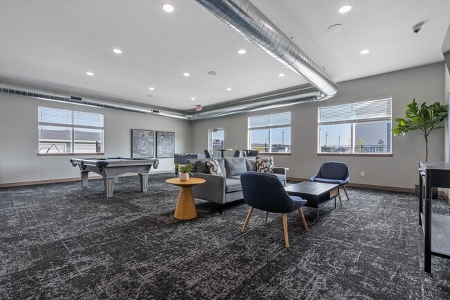 Building Photo - Yukon at Benson