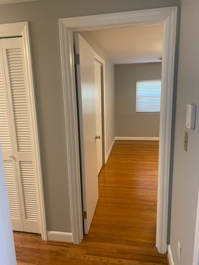 Building Photo - 7631 Glencannon Dr