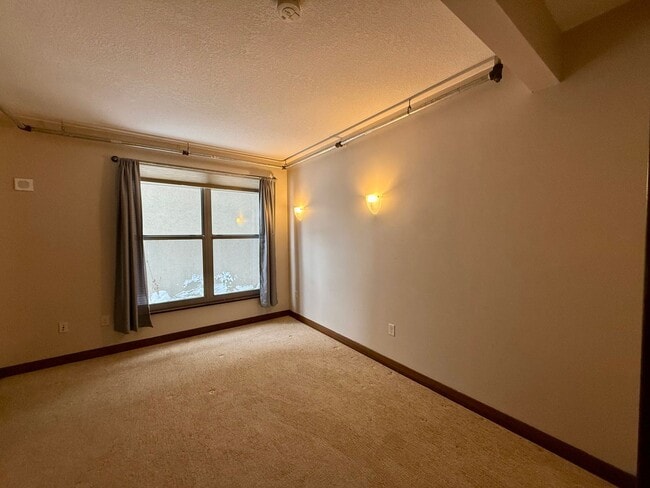 Building Photo - Rarely Available 3 Bedroom 2 Bathroom Penthouse At The Sexton Lofts!