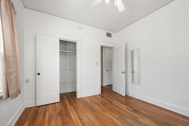 Building Photo - Pre- Lease August 2026 - UA Bungalow