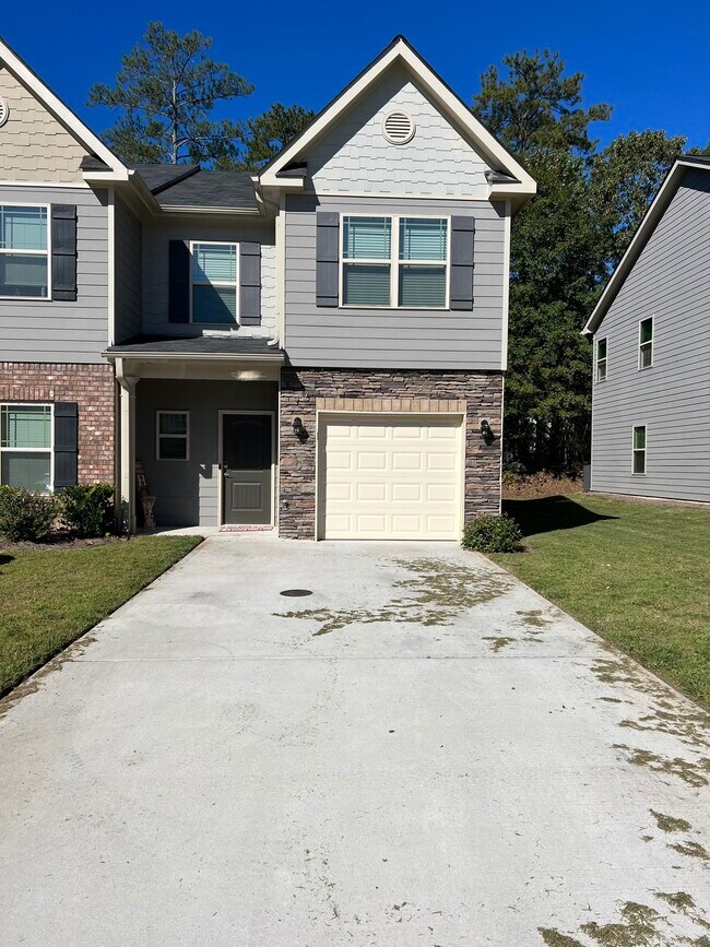 Primary Photo - 5359 Creekview Way