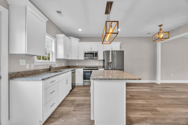 Building Photo - 900 62nd Ave N