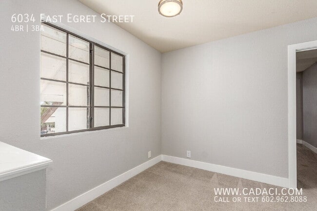 Building Photo - 6034 E Egret St