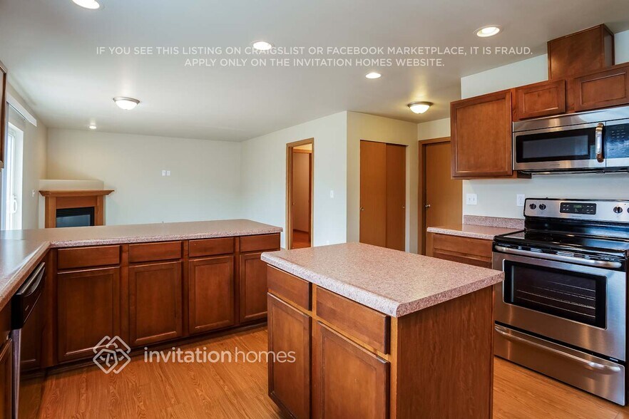 Building Photo - 19425 77th Ave Ct E