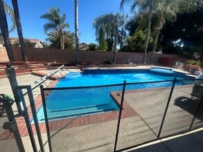 Building Photo - 41633 Whittier Ave