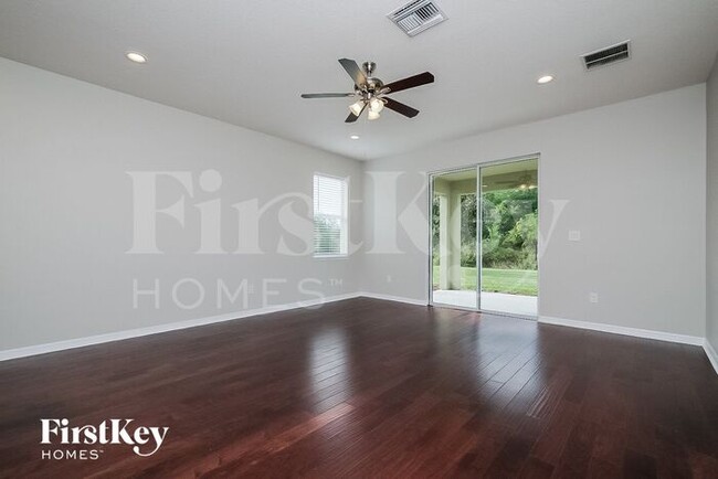 Building Photo - 23960 San Giovanni Dr