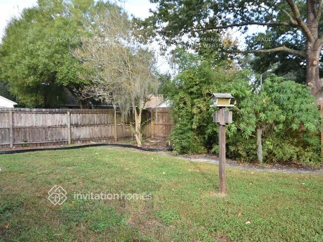 Building Photo - 10912 Brucehaven Dr