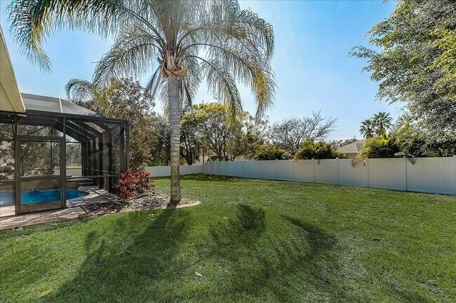 Building Photo - 6214 Warbler Ln