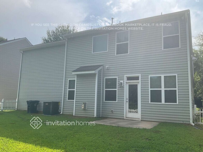 Building Photo - 17124 Caldwell Track Dr