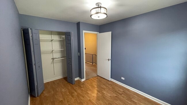 Building Photo - 1352 Oxford Cir