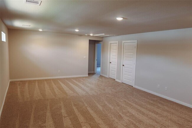 Building Photo - 8563 Blueberry Ash St