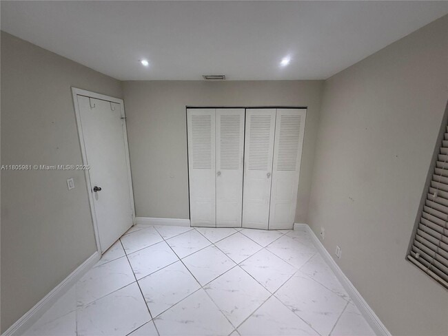 Building Photo - 17268 NW 60th Ct