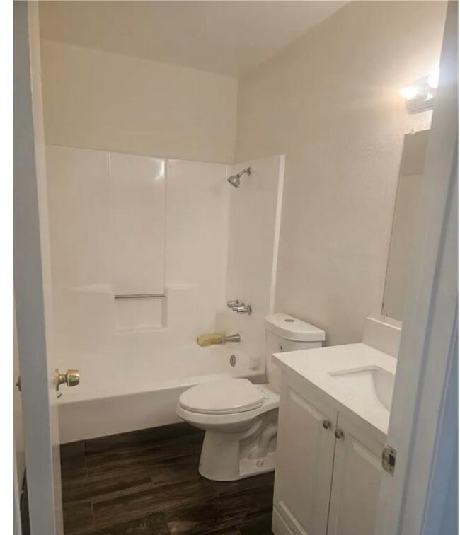 Building Photo - 45419 10th St W