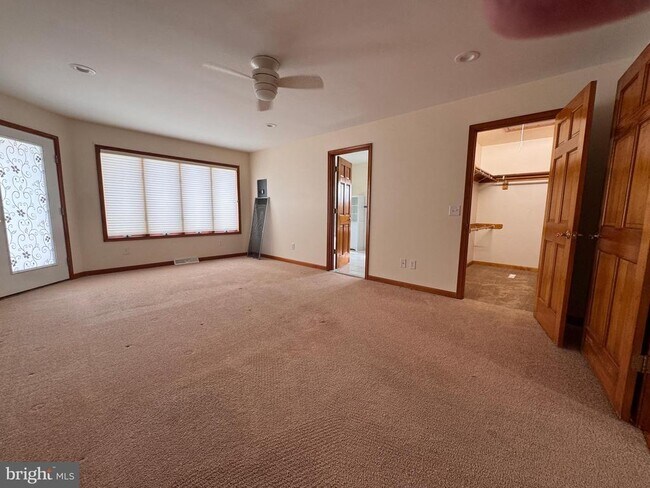 Building Photo - 3223 Halltown Rd