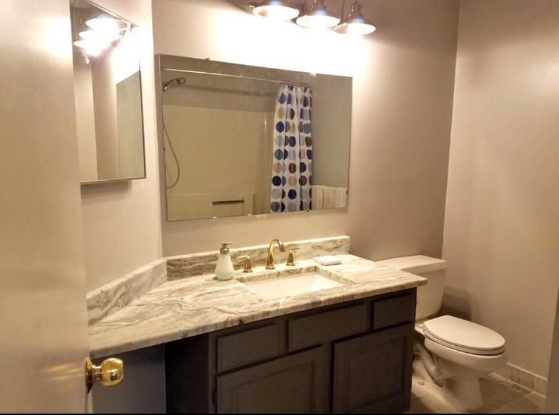 Building Photo - 2205 S Huron Pkwy