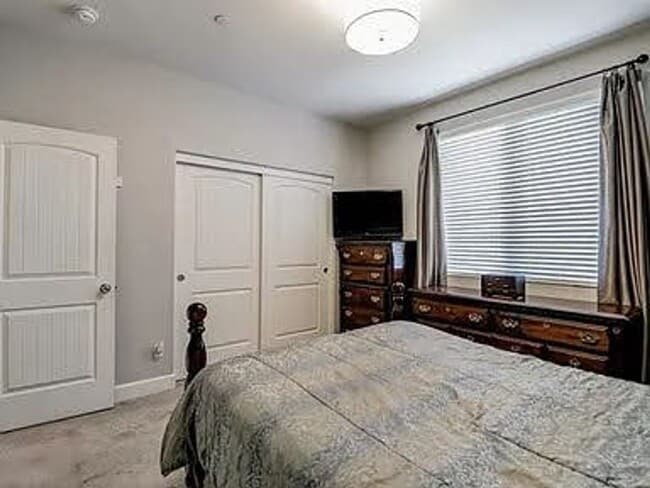 Building Photo - 445 Adobe Estates Dr