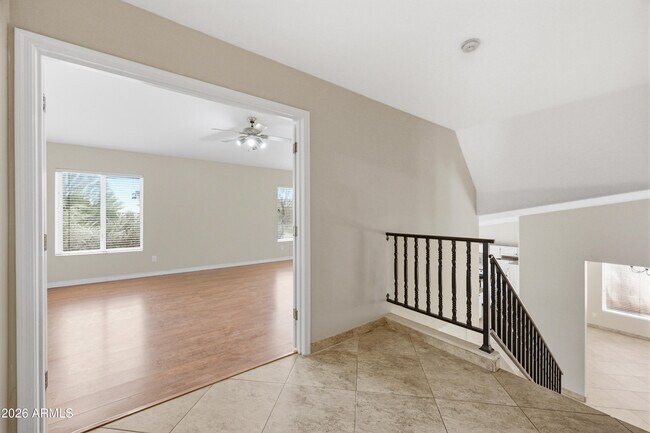 Building Photo - 2743 E Verbena Dr