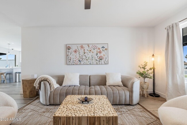 Building Photo - 2529 E Commonwealth Cir