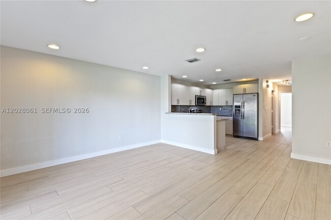 Building Photo - 3126 SW 128th Ave