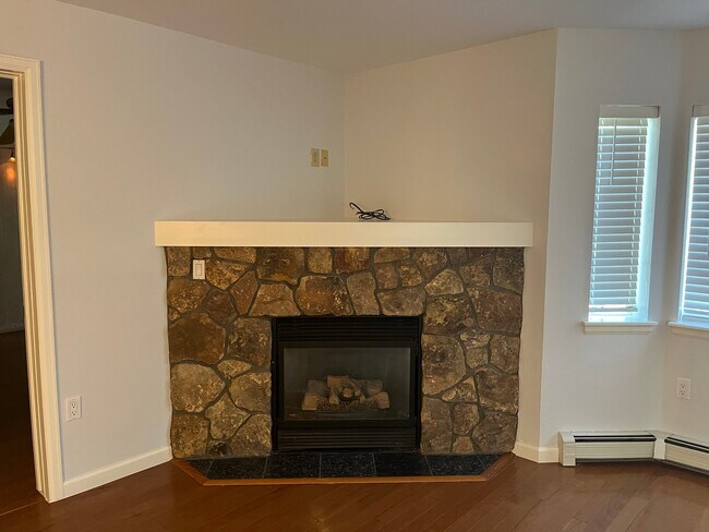 Building Photo - 2007 Crazy Horse Cir