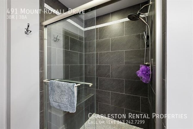 Building Photo - 491 Mt Royall Dr