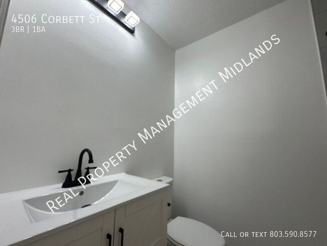 Building Photo - 4506 Corbett St