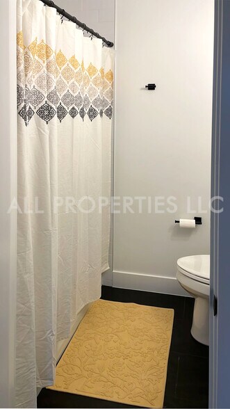 Building Photo - 8059 W 52nd Dr