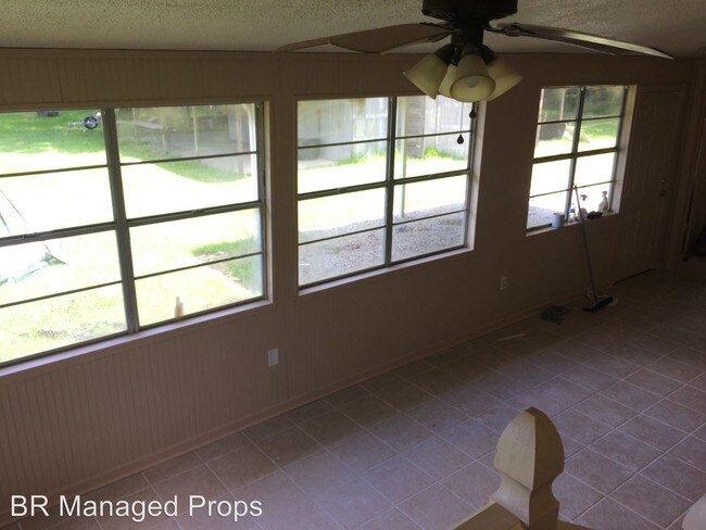 Building Photo - 3 br, 2 bath House - 14793 Frenchtown Rd.