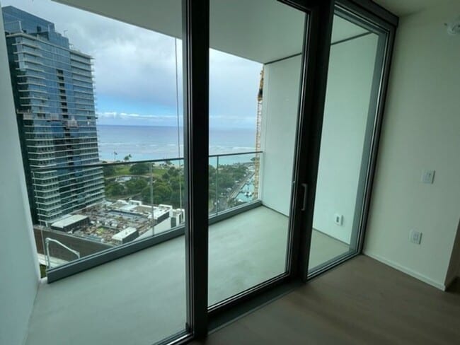 Building Photo - Brand New Koula 1-Bedroom!