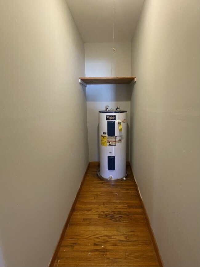 Building Photo - Cozy Two Bedroom in the Heart of Adairville