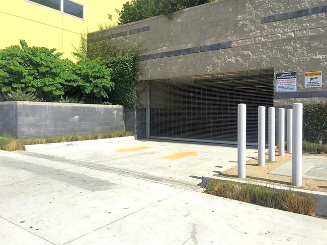 Building Photo - 3535 Whittier Blvd