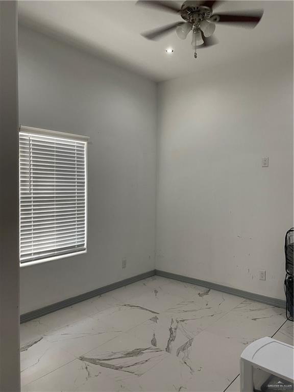 Building Photo - 26 Country Club Dr