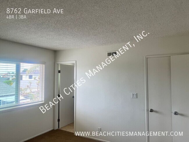 Building Photo - 8762 Garfield Ave
