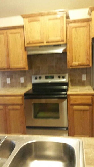 Building Photo - 1533 NW 124th St